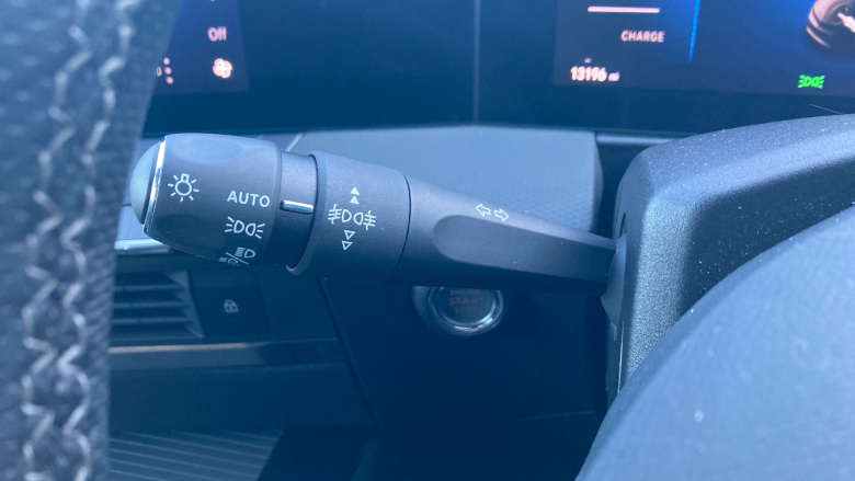 Vauxhall Astra 115kW Ultimate 54kWh 5dr Auto Electric Hatchback